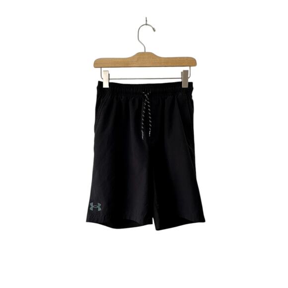 Under Armour Black Tech Mesh Boy's Shorts Size Youth Medium - Picture 1 of 6